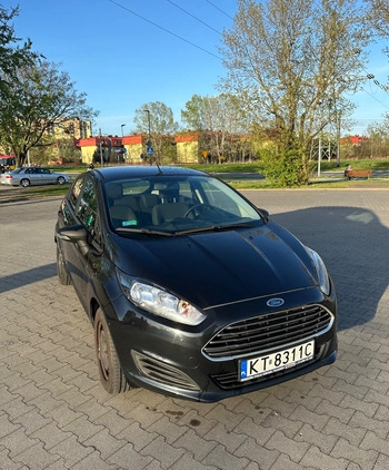 Ford Fiesta cena 20000 przebieg: 200700, rok produkcji 2015 z Warszawa małe 154